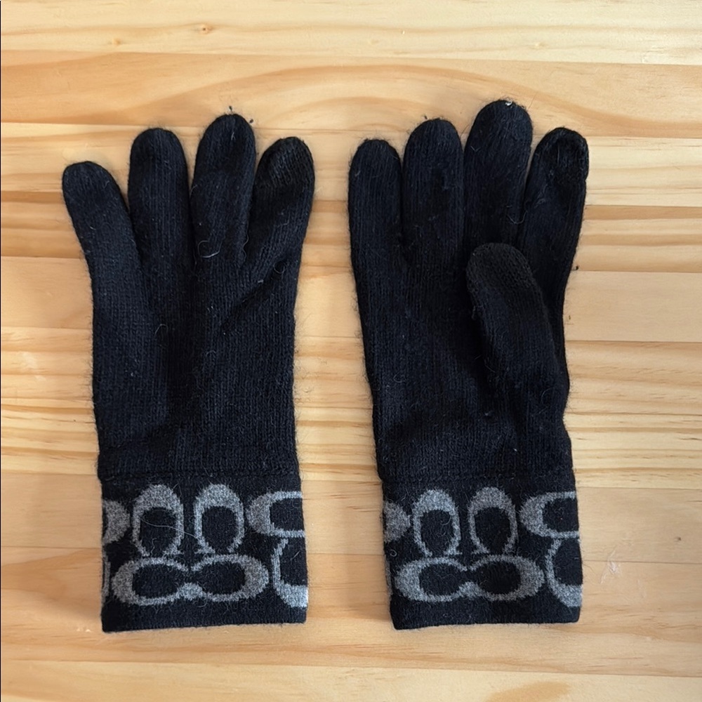 Coach Black and Gray knit Gloves
